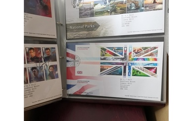 QE II. FIRST DAY COVERS. A collection in 12 Royal Mail bind...