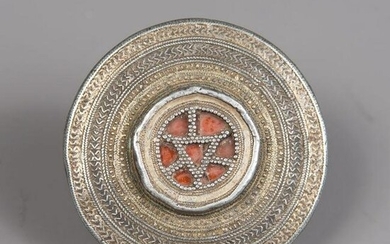 Representation or ceremonial ring