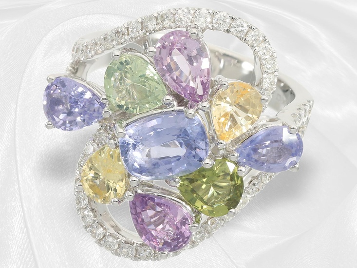 Ring: fiery, very high quality cocktail ring with sapphires and brilliant-cut diamonds, like new