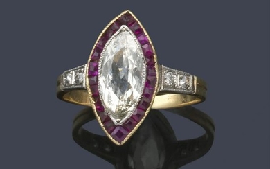 Ring with marquise cut diamond of approx. 0.75 ct with
