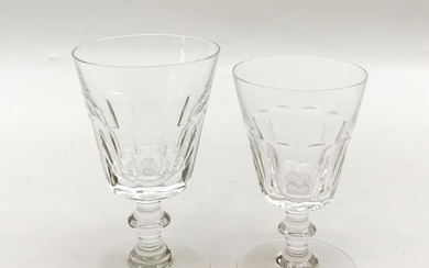 SAINT LOUIS Partie de service de verres, modèle "CATON ", en cristal à côtes plates...
