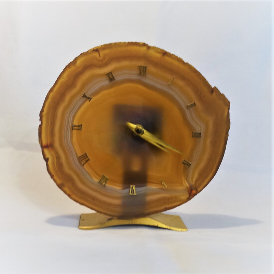 TABLE CLOCK with agate slice, around 1970.