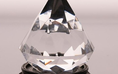 TIFFANY & CO. CRYSTAL DIAMOND FORMED PAPERWEIGHT