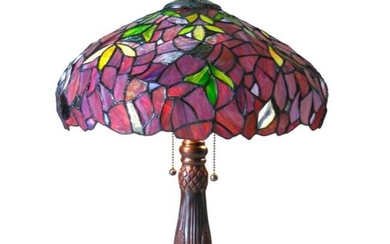 Tiffany-style Wisteria Stained Glass Lamp