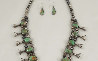 VINTAGE NATIVE AMERICAN STERLING SILVER, NAVAJO GREEN TURQUOISE SQUASH BLOSSOM WITH MATCHING
