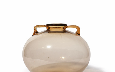 VITTORIO ZECCHIN, VENINI, 1925 circa . Un grande vaso in vetro soffiato...