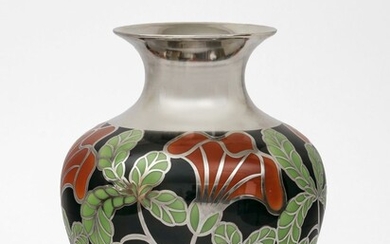 Vase Art Déco - Friedrich Wilhelm Spahr, Schwäbisch-Gmünd Superposition d'argent (argenture galvanique) sur porcelaine. En...