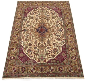 Very Fine Semi-Antique Hand-Knotted Tabriz Carpet