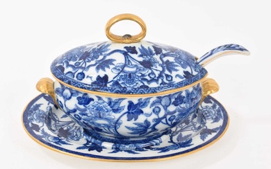 Wedgwood pearlware blue printed sauce tureen, cover stand and a ladle
