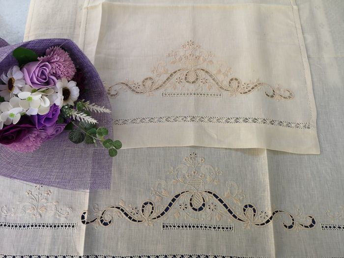 1 + 1 Pure linen towels with carving embroidery and full stitch by hand - Linen - After 2000