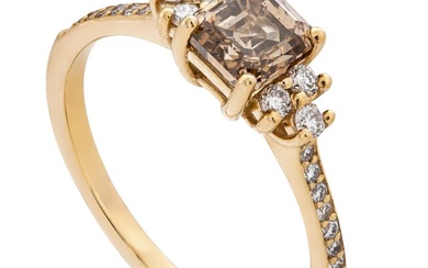1.21 tcw SI1 Diamond Ring Yellow Gold - Ring - 1.01 ct Diamond - 0.20 ct Diamonds - No Reserve Price