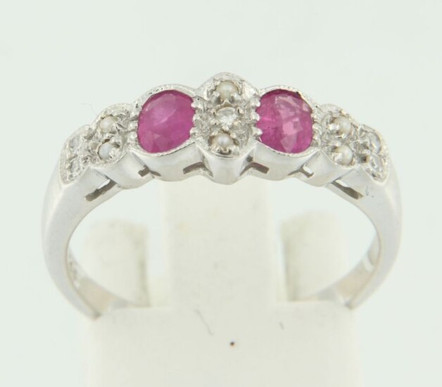 14 kt. Gold - Ring - 0.05 ct Diamonds - Ruby, cultured pearls