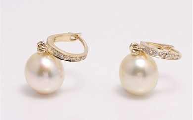 14 kt. Yellow Gold - 9x10mm Golden South Sea Pearl Drops - Earrings - 0.09 ct