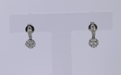 14KT Flower Diamond Earrings