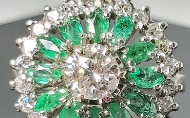 18 kt. White gold - Ring - 0.98 ct Diamond - Emerald