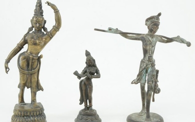 3 bronze figures. 2 figures from Nepal. 19th/early 20th
