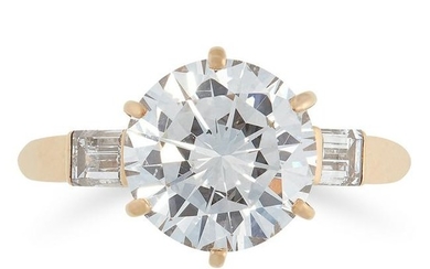 3.02 CARAT DIAMOND RING set with a round cut diamond of