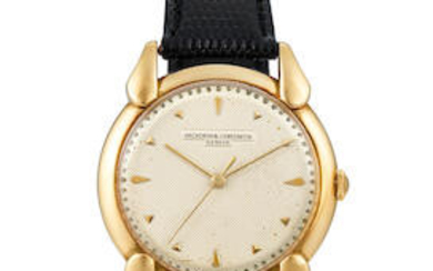 Vacheron Constantin. A Rare Oversized Yellow Gold Centre Seconds Wristwatch with Textured Dial