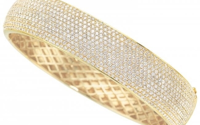 55045: Diamond, Gold Bracelet Stones: Full-cut diamond