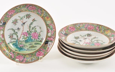 [6] 19th century Chinese export famille rose porcelain bowls with landscape decoration and gilt