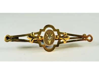 9ct Yellow Gold Edwardian Bar Brooch set with a small melee ...