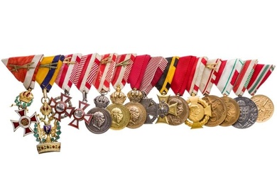 A 15-piece orders clasp, World War I