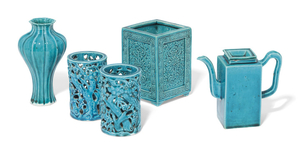 A COLLECTION OF FIVE CHINESE TURQUOISE-GLAZED VESSELS, KANGXI PERIOD (1662-1722)