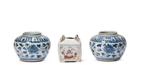 A COPPER-RED-DECORATED 'FLORAL' JAR AND A PAIR OF SMALL BLUE AND WHITE ‘LOTUS’ JARS, COPPER-RED-DECORATED JAR: YUAN DYNASTY (1279-1368) BLUE AND WHITE JARS: MING DYNASTY, 15TH CENTURY