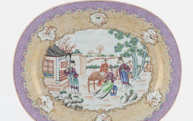A Chinese export porcelain famille rose dish, late 18th century.