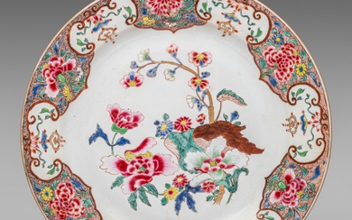 A Chinese famille rose 'Flower Garden' export porcelain charger, Yongzheng period, dia 39 cm