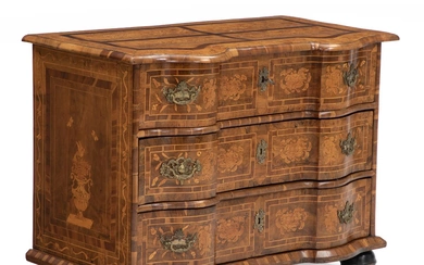A Dutch Baroque marquetry chest-of-drawers. Ca. 1740. H. 82 cm. W. 115...