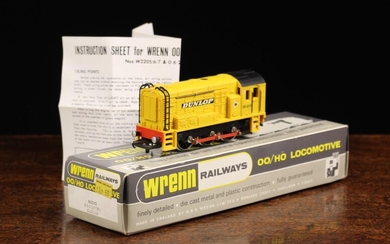 A Wrenn ''DUNLOP'' Yellow Class 08 Tank 0-6-0DS Locomotive W2243. Carriage no 08470. In it's origina