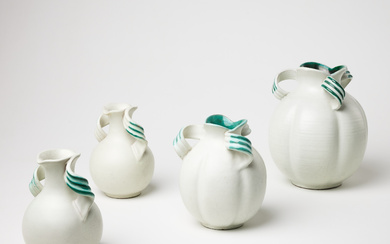 ANNA-LISA THOMSON. A set of 4 Upsala-Ekeby vases, 1940s, earthenware, glayr in grey and green.