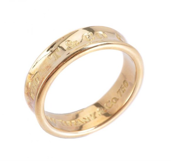 An 18 carat gold 1837 ring by Tiffany & Co.