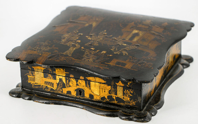 An Antique Laccquer Jewelry Box, Japan, Meiji Period, 19th Century