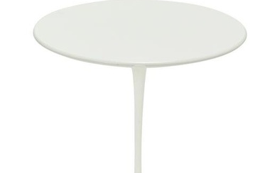 An Eero Saarinen-style tulip side table