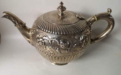 An Elaborately Engraved Victorian Teapot - Sterling Silver - Frederick Brasted, London - England - 1871