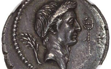 Ancients: , Julius Caesar, as Dictator (49-44 BC). AR denarius (20mm, 3.81 gm, 12h). NGC AU S 4/5 - 5/5, Fine Style....