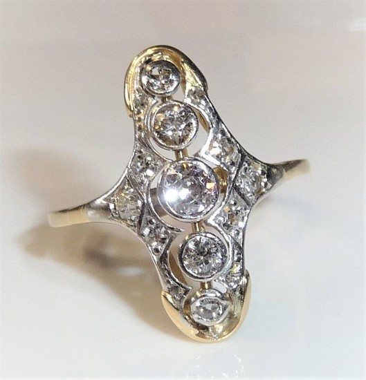 Art Deco- 18 kt. Yellow gold - Ring about 0.70 ct. diamonds