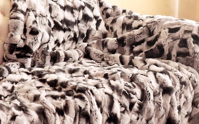 Artisan Furrier - Chinchilla Rex, Fur Blanket, Decorative object