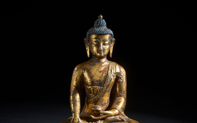 Buddha in bronzo Tibet, XX secolo. H. 18 X l. 12,5 cm