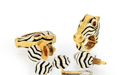 David Webb Platinum & 18K Yellow Gold Zebra White Enamel Cufflinks Jewelry Set