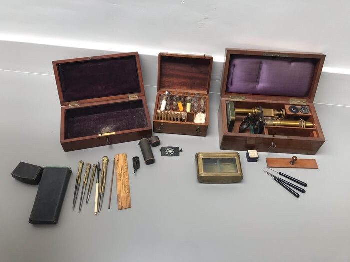 Drawing instruments, Microscope, Sample box with preparations and tool, live box - various lot 3 boxes - 19th century