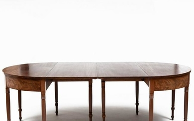 Federal Mahogany Extension Dining Table, New York