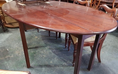 Georgian Style Mahogany Wake Table, the long oval top with drop-leaves, raised on square legs (Leaves Up - H: 76 x L: 227 x W: 129cm...