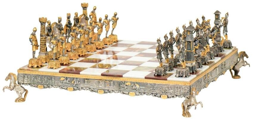 Giuseppe Vasari Chess Set