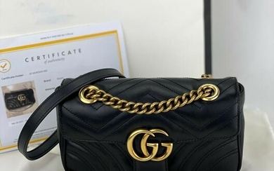 Gucci GG Marmont Black Leather Matelassé Mini Bag ?B316