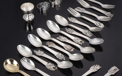 Horsens Silverware Factory. Silver children's cutlery and service from the 'Eventyr series' (21)