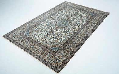 Keshan - Carpet - 300 cm - 195 cm