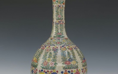 Large bottle-shaped vase (1) - Nanking - Porcelain - Flowers - China - 19th century